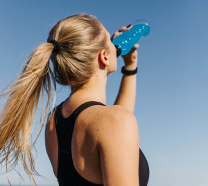 5 Bebidas Essenciais Para se Tomar Durante o Verão